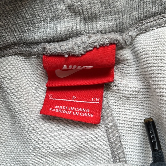Used Nike sweat shorts. Size small but fits like a Medium. - Picture 2 of 4
